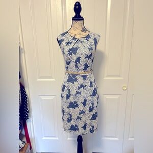 Cute Sleeveless Patterned Denim Dress
